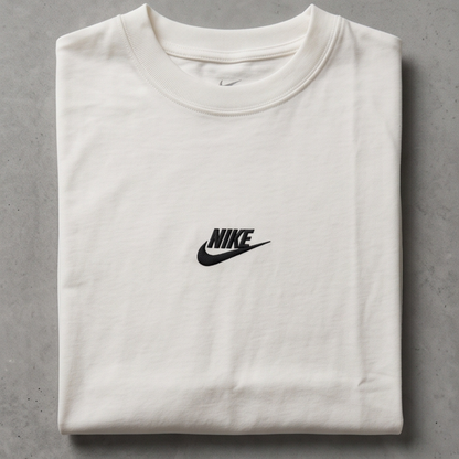 Camisa Oversized Suedine White Cartoon Sneaker - Tamanho G