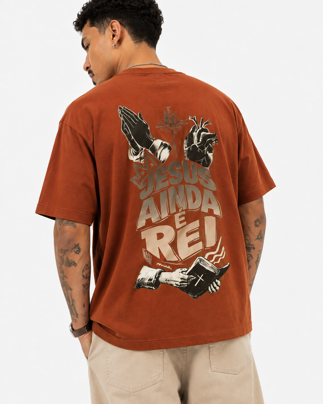 Camisa Oversized Jesus Ainda é Rei - Tamanho G